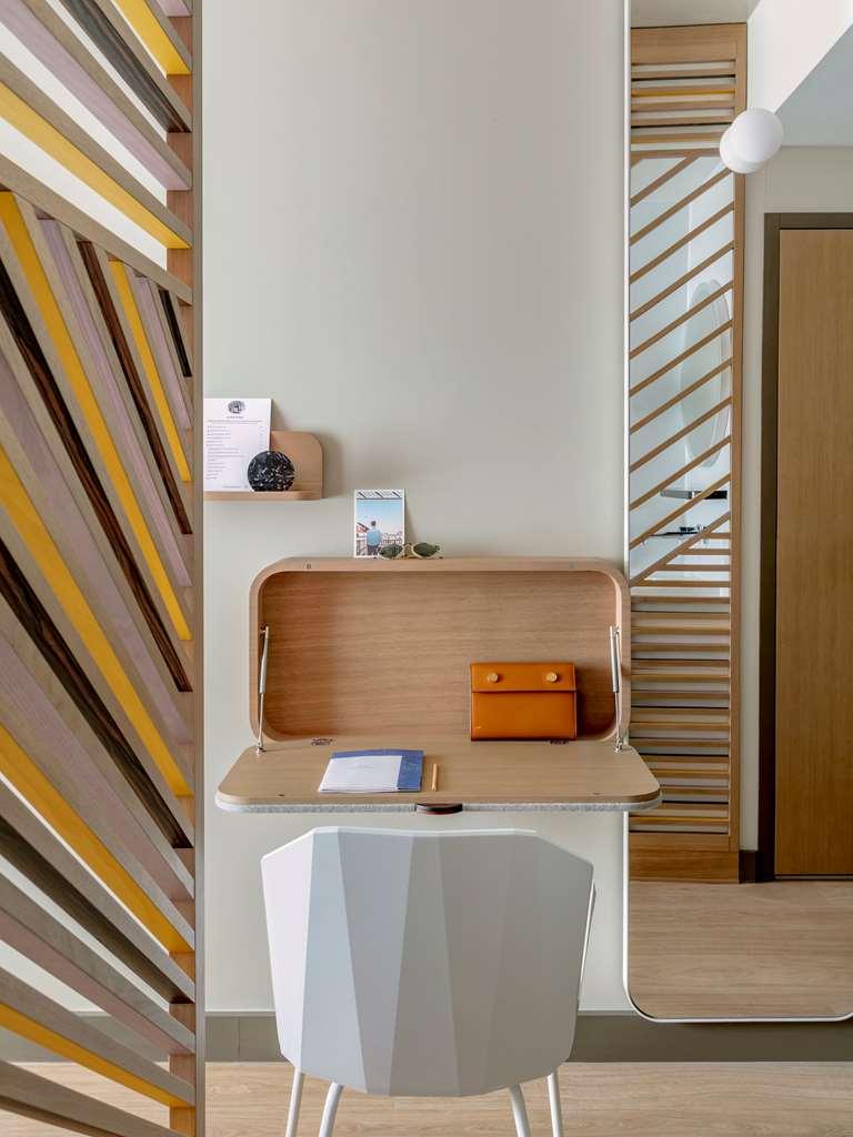 Okko Hotels Paris La Defense Nanterre Szoba fotó