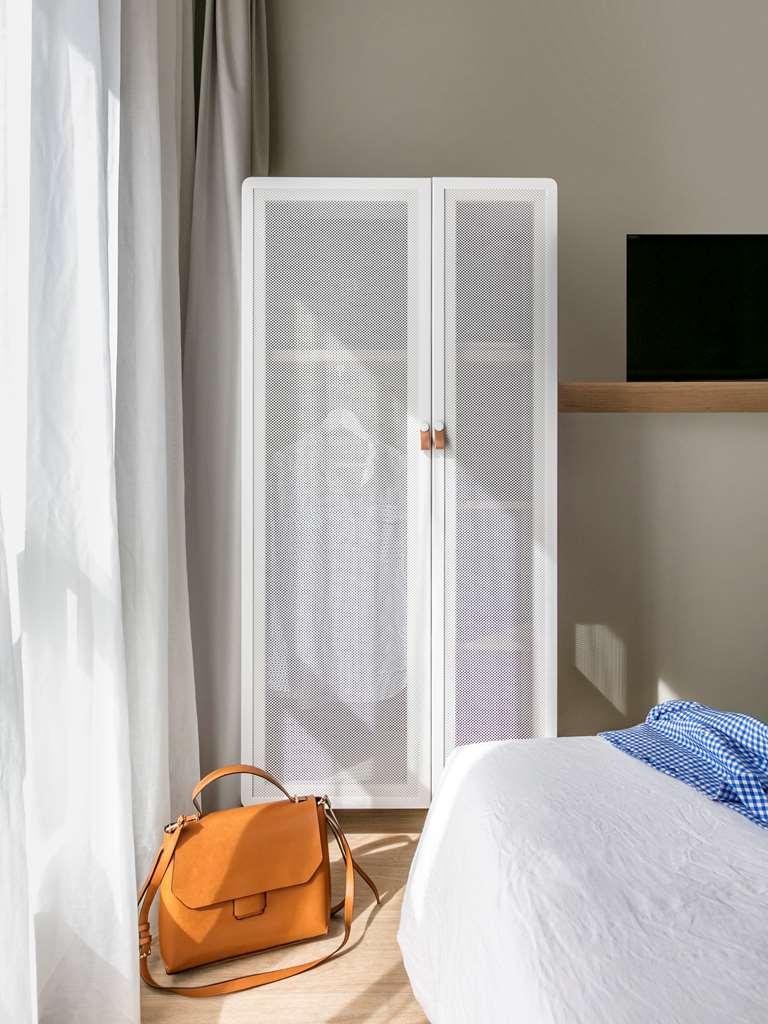 Okko Hotels Paris La Defense Nanterre Szoba fotó
