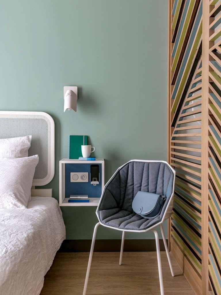 Okko Hotels Paris La Defense Nanterre Szoba fotó